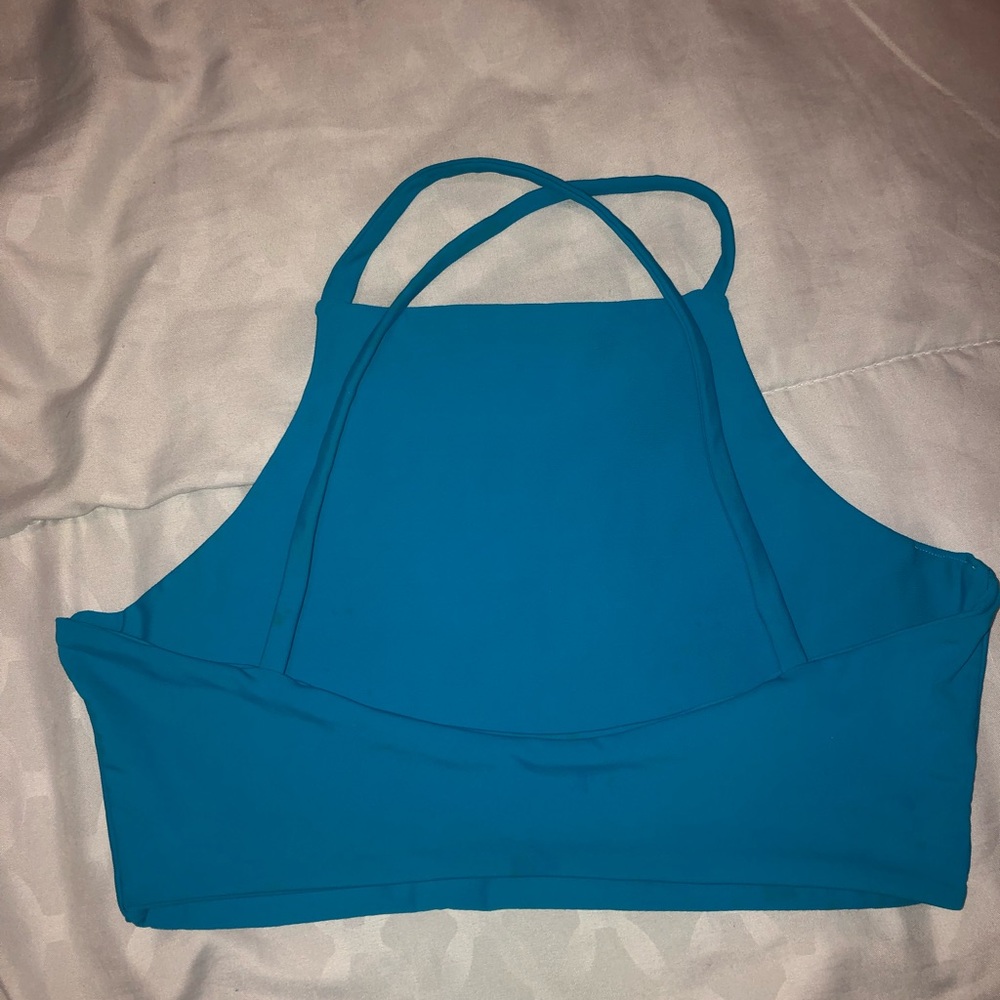 Brand new fused cross back bikini top